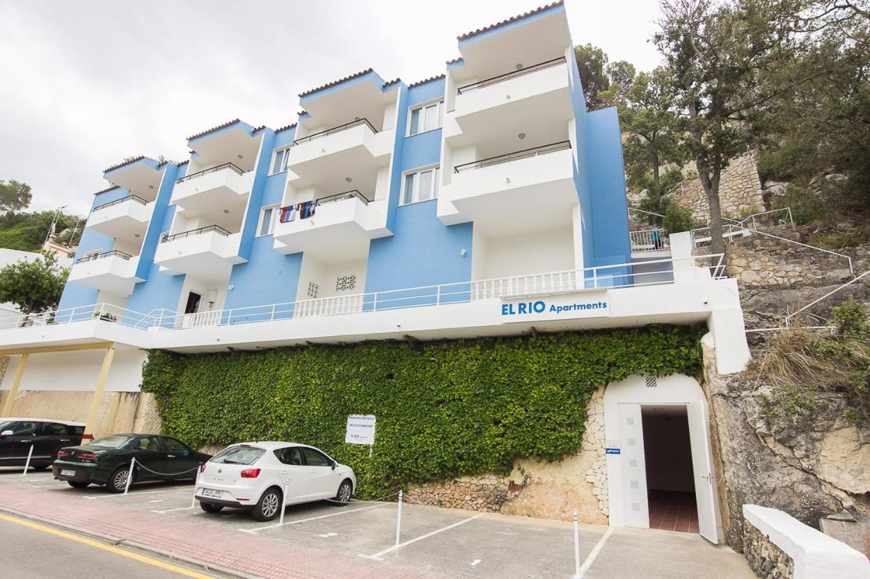 Apartamentos El Rio 卡拉加尔达纳 外观 照片